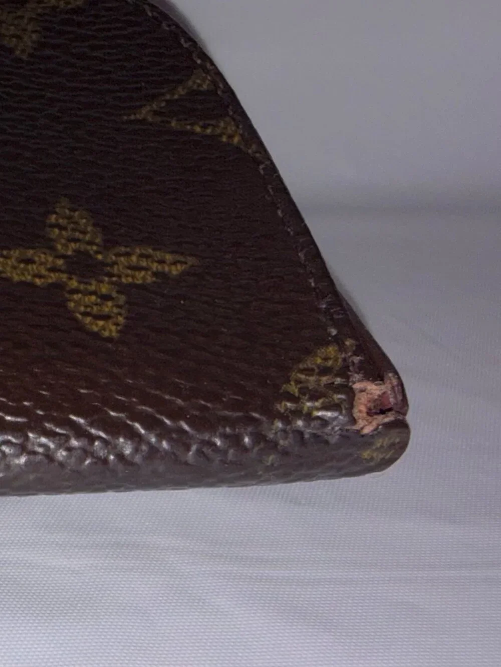 Louis Vuitton/LV 2002 Monogram Coin Pouch, Porte Monnaie Cuvette Wallet